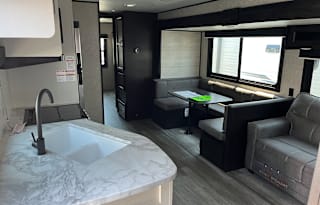 2022 Jayco Jay Flight SLX 324BDS