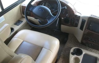 2015 Ford Thiw Ace.
