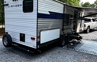 (Spring Special)  PrimeTime Avenger Bunkhouse 26BK