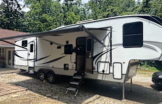 2022 Keystone Cougar 32VBS