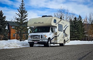 2018 Thor Four Winds 23U