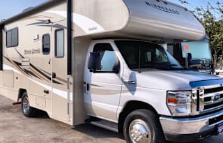 2018 Winnebago Minnie Winnie 22R