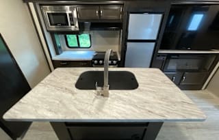 2020 Coachmen RV Spirit Ultra Lite 3379BH