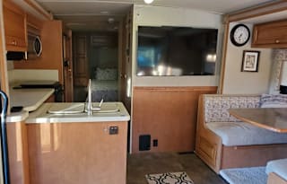 2014 Itasca Sunstar 27N