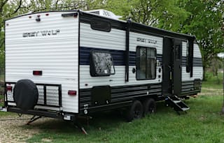 WILD WELDON 2023 Forest river  grey wolf 26DJSE