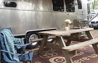 2018 Airstream International Serenity 28 ft