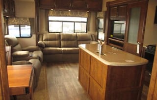 2018 Forest River Blue Ridge Cabin Edition 378 LF