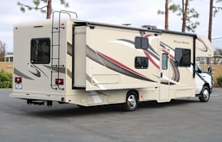 29 Thor 10 Sleeper w Bunks! 2 Slides - WiFi Ebikes