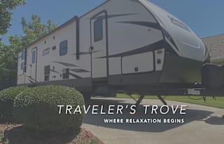 Traveler's Trove "Cozy Retreat" 2021 Coleman Light