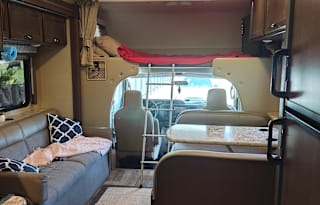 2019 Thor Motor Coach Freedom Elite 30FE
