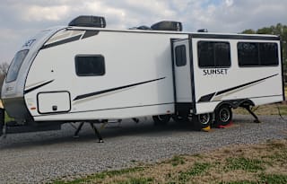 2022 CrossRoads RV Sunset 285ck