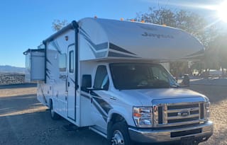 Agatha the family adventurer! (2020 Jayco Redhawk)