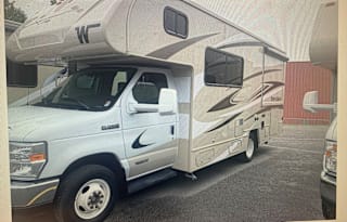2020 Winnebago Minnie Winnie 22M