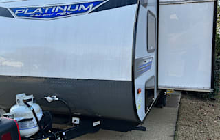 2022 Salem FSX Platinum