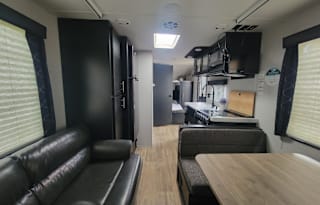 2021 GW Trailer Sleeps 7/8, The BEST Layout!