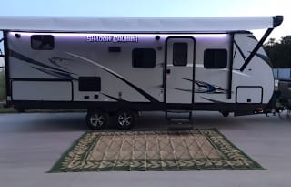 2018 cruiser shadow crusier 240 BHS
