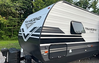 Fully Stocked Grand Design Transcend Xplor 265BH