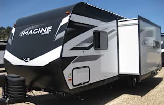 NEW Family ready Grand Design 25BDE bunk house RV