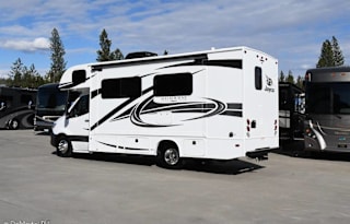 2022 Jayco Melbourne 24R