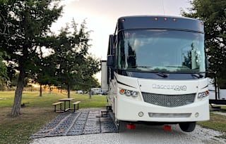 Forest River Georgetown 351DS