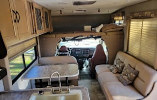 2017 Coachmen RV Freelander 27QB Chevy 4500