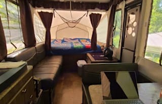Great Family Escape w/Outdoor Shower & AC