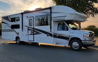 2019 Entegra Coach Odyssey 31L *UNLIMITED MILEAGE*