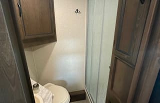 Large Group or Family friendly Bunkhouse!