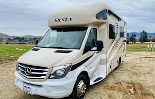 Take a siesta in our exquisite Mercedes Sprinter!