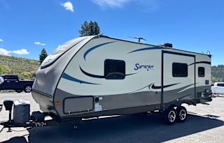2016 Forrest River Surveyor 251RKS