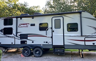 Stacie’s Family Camper