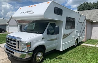 2013 Thor Motor Coach Four Winds 23U