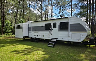 2025 Forest River RV Wildwood 31KQBTS