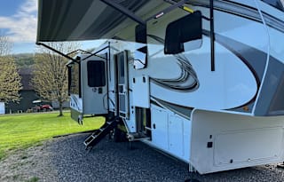 Norman Outdoor's Kid and Pet Friendly RV Rental