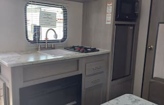 2023 Dutchmen RV Coleman Lantern LT Series 17B