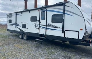 Finger Lakes RV Rentals Easy Go'n