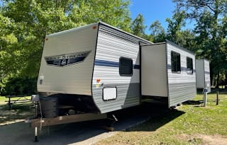 85 - 2021 Gulf Stream RV Kingsport 380FRSSE Series