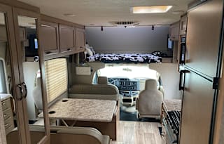 2021 Thor Motor Coach Four Winds 22E