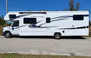 2021 Forest River RV Forester LE 3251DSLE Ford