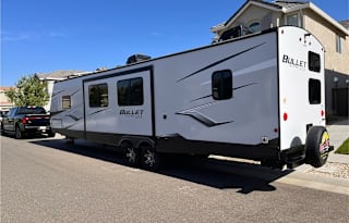 2022 Keystone Bullet Ultra Lite 330BHS