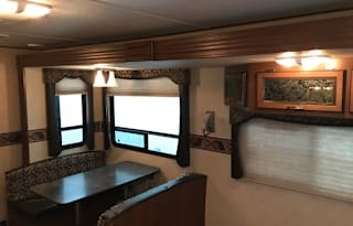 2012 CrossRoads RV Zinger ZT27RL