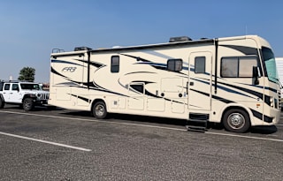 2020 FR3 30DS with 10+Day Power+Starlink Internet