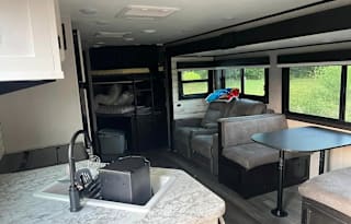 2022 Jayco Jay Feather 27BHB