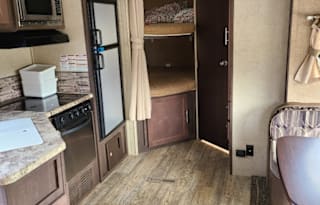 2016 Forest River RV Surveyor 245BHS