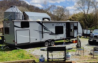 2018 Coachmen Apex Family Getaway Bunkhouse!