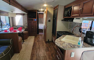 Ready to camp Wilderness 30ft trailer!