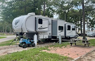 Sam & JP’s Kid approved camper rental !
