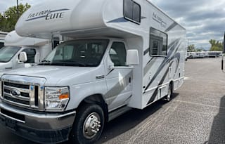 2022 Thor Motor Coach Freedom Elite 22hes