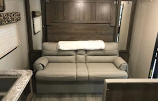 2018 Coleman BH1925
