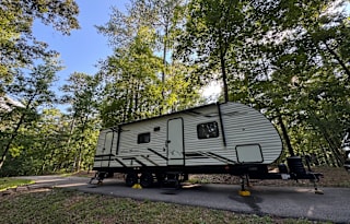 BRAND NEW & Family Friendly Travel Trailer